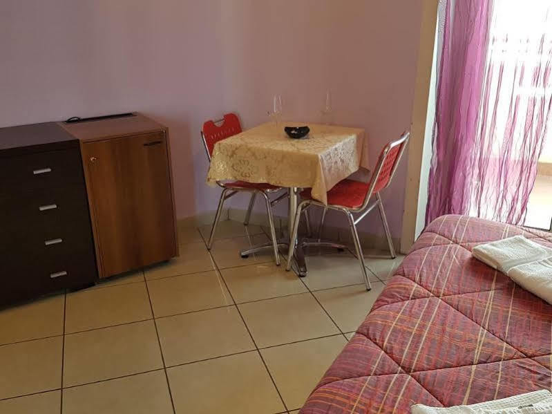 Bed and Breakfast Alenic Rom Exterior foto