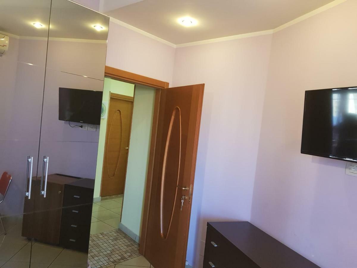 Bed and Breakfast Alenic Rom Exterior foto